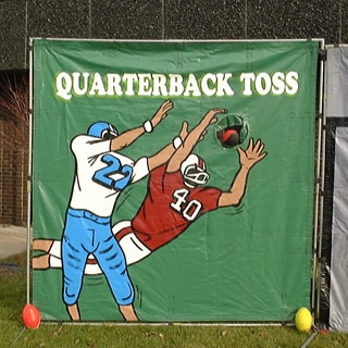 Quarter Back Toss